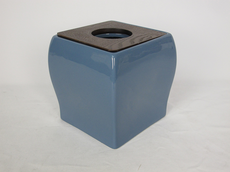 CEBR-170007  藍色陶瓷與木頭組合衛浴組